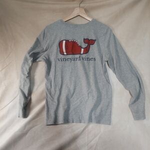 Vineyard Vines Men's Medium Heather Grey Football Whale Long Sleeve Pocket Tee
